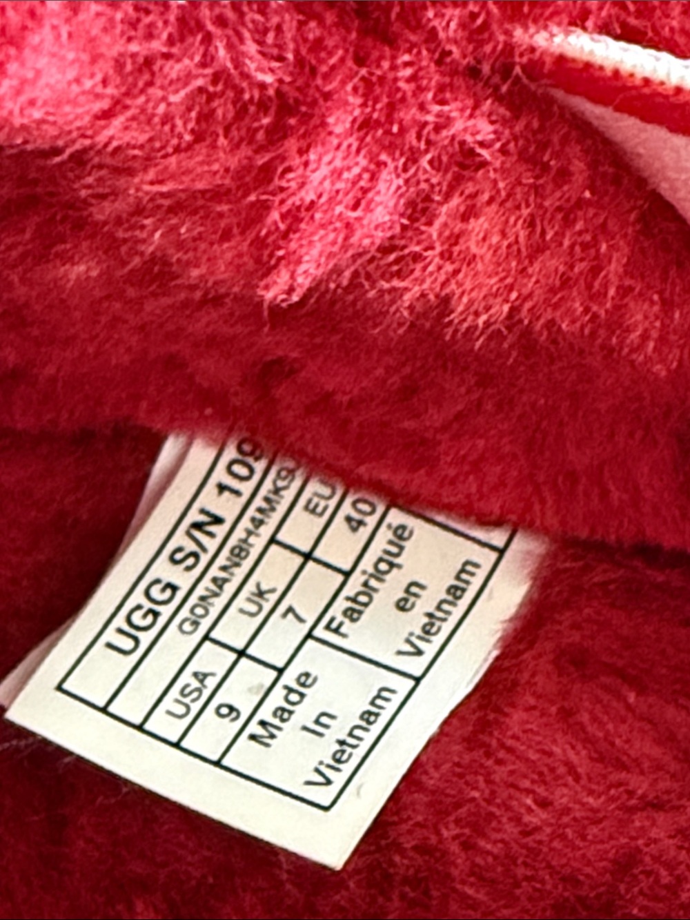 UGG Red Plush Shearling Slide with Branded Heel Strap Size 9 - Picture 2 of 7